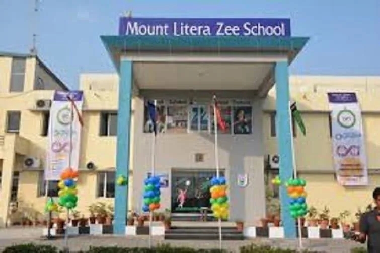 Architectural view of MOUNT LOITERA ZEE SCHOOL NAGPUR (MAHARASHTRA)